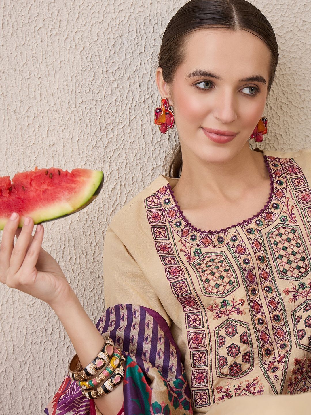 Women Ethnic Motifs Embroidered Regular Thread Work Kurta with Trousers & With Dupatta