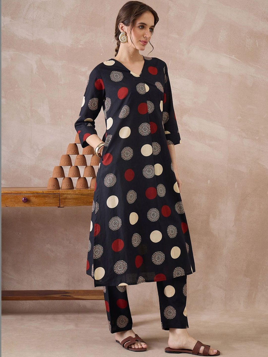 Women Printed Regular Pure Cotton Kurta with Trousers