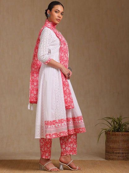 Dhiyona SO Women's Floral Yoke Design Round Neck Thread Work A-Line Kurta With Trousers