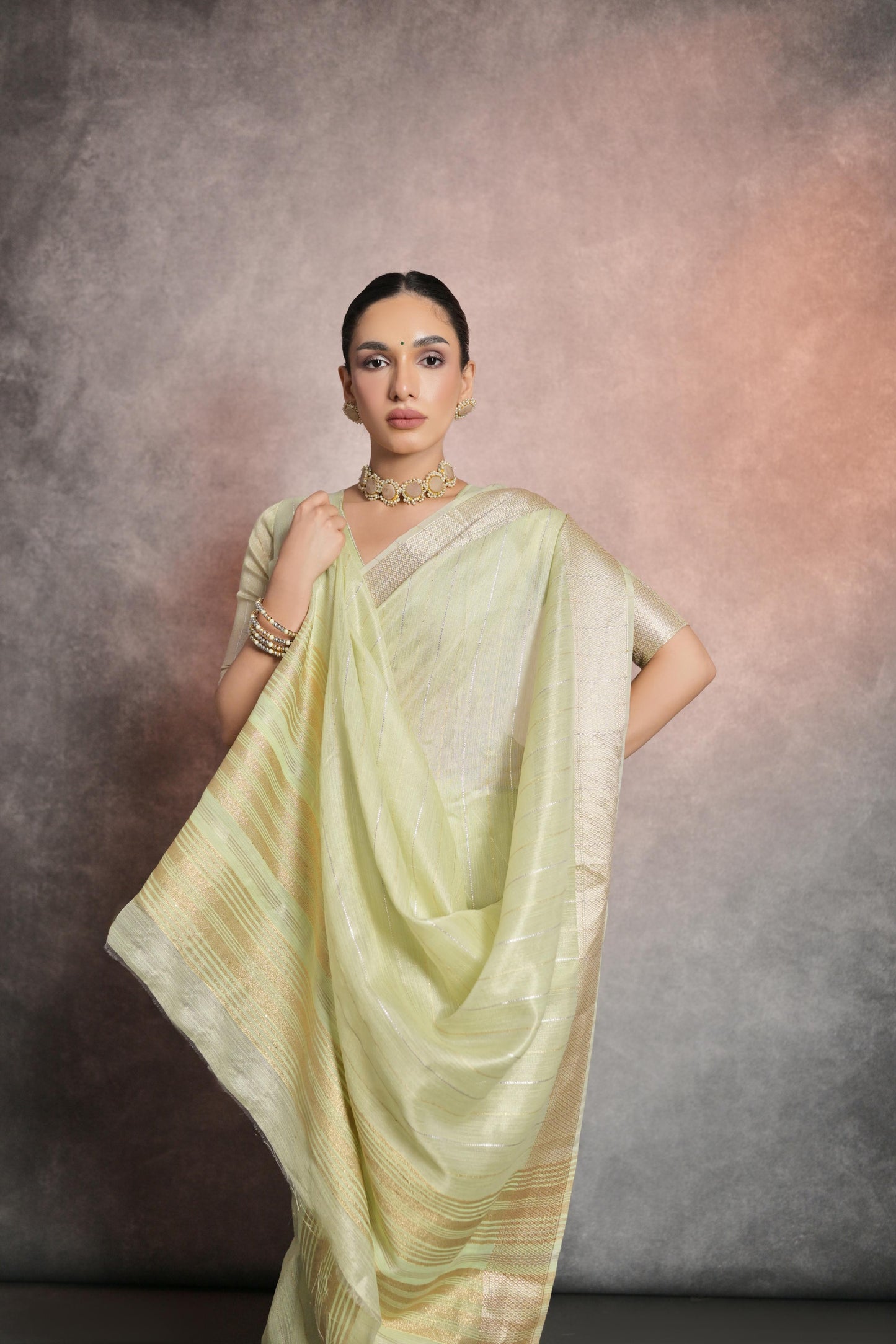 Dhiyona GR Women's Pista Green Soft Mulberry Tissue Cotton Saree