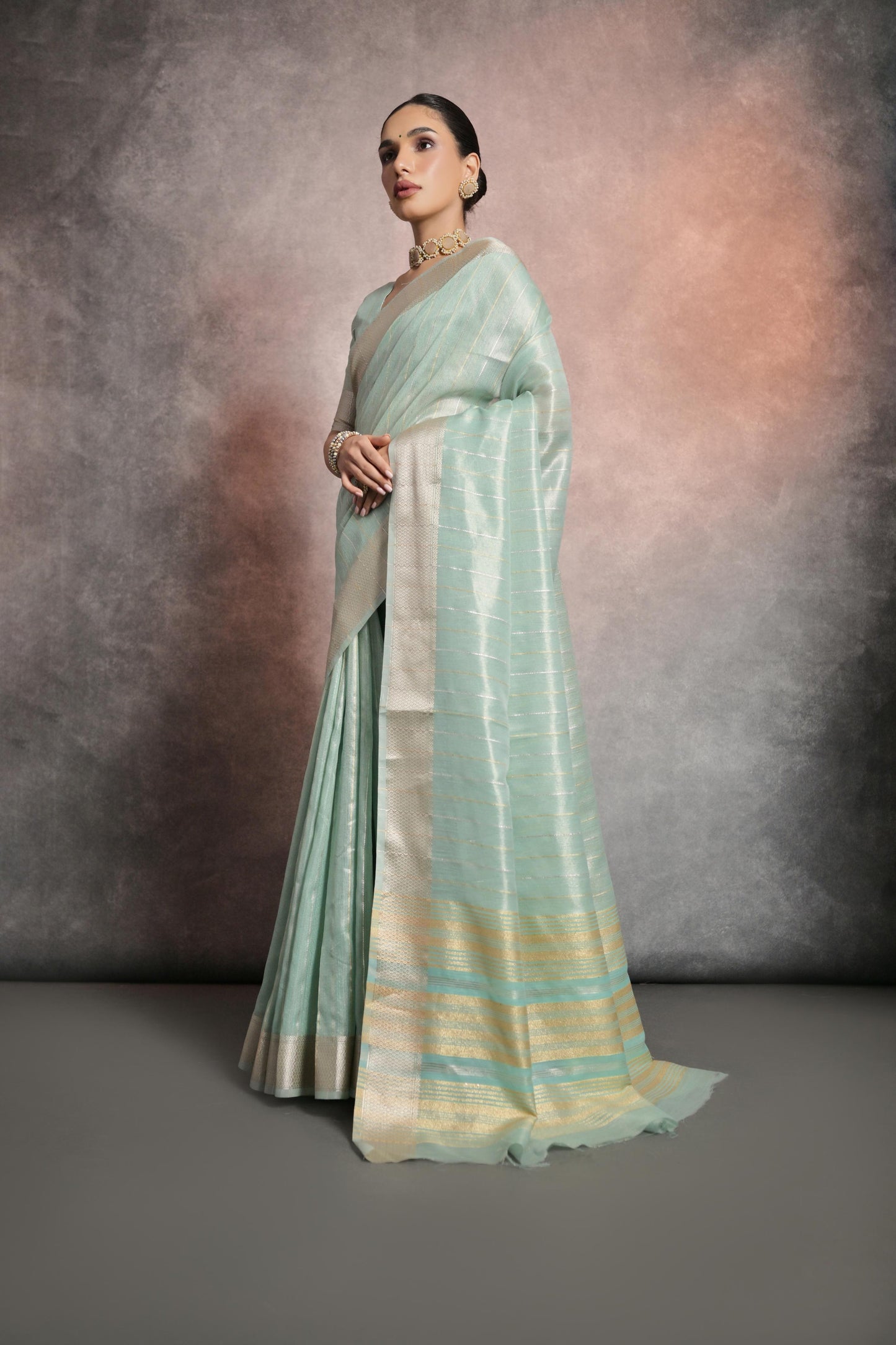 Dhiyona GR Women's Sea Green Soft Mulberry Tissue Cotton Saree