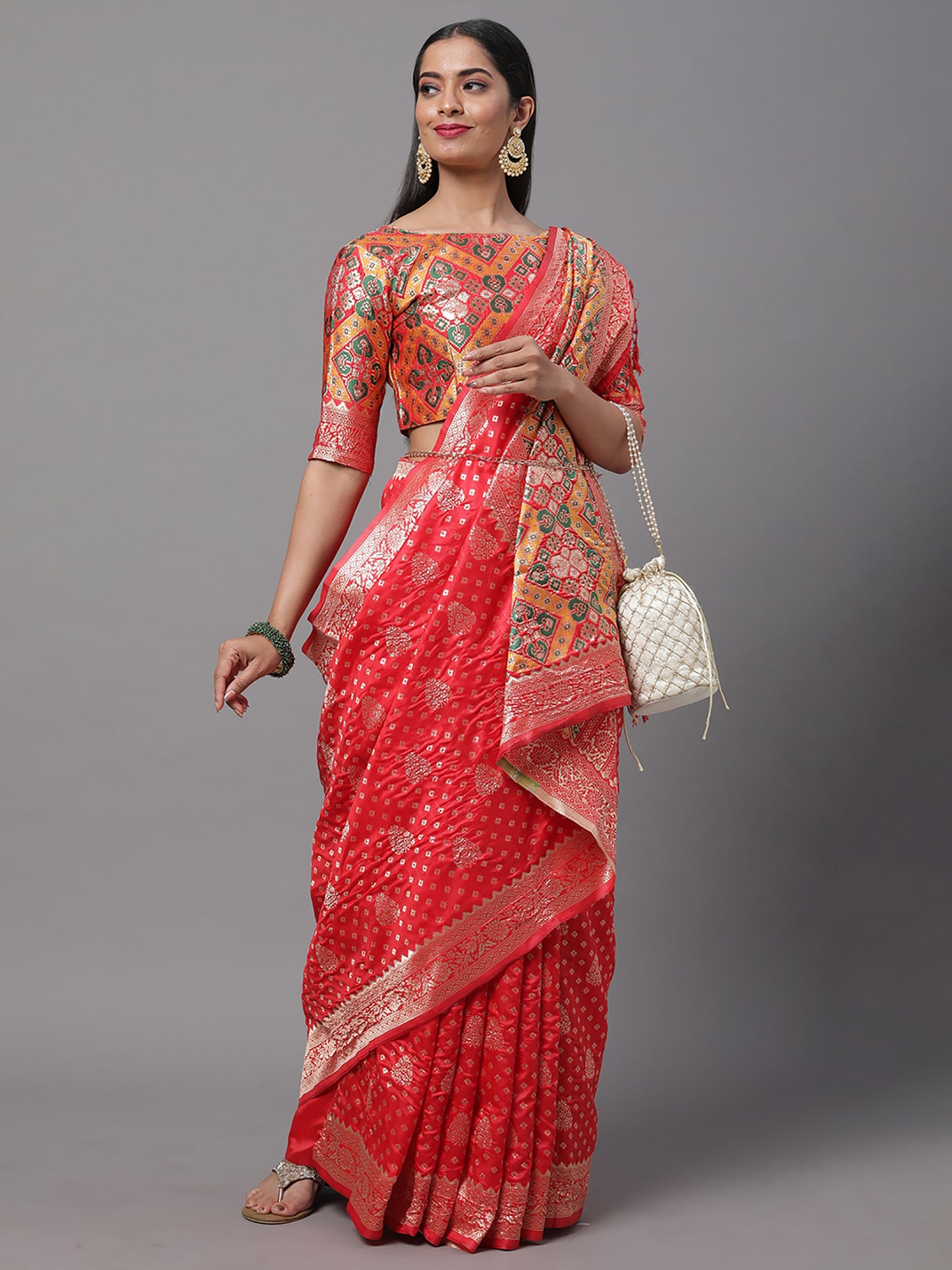 Women's Silk Blend Red Woven Design Woven saree With Blouse Piece