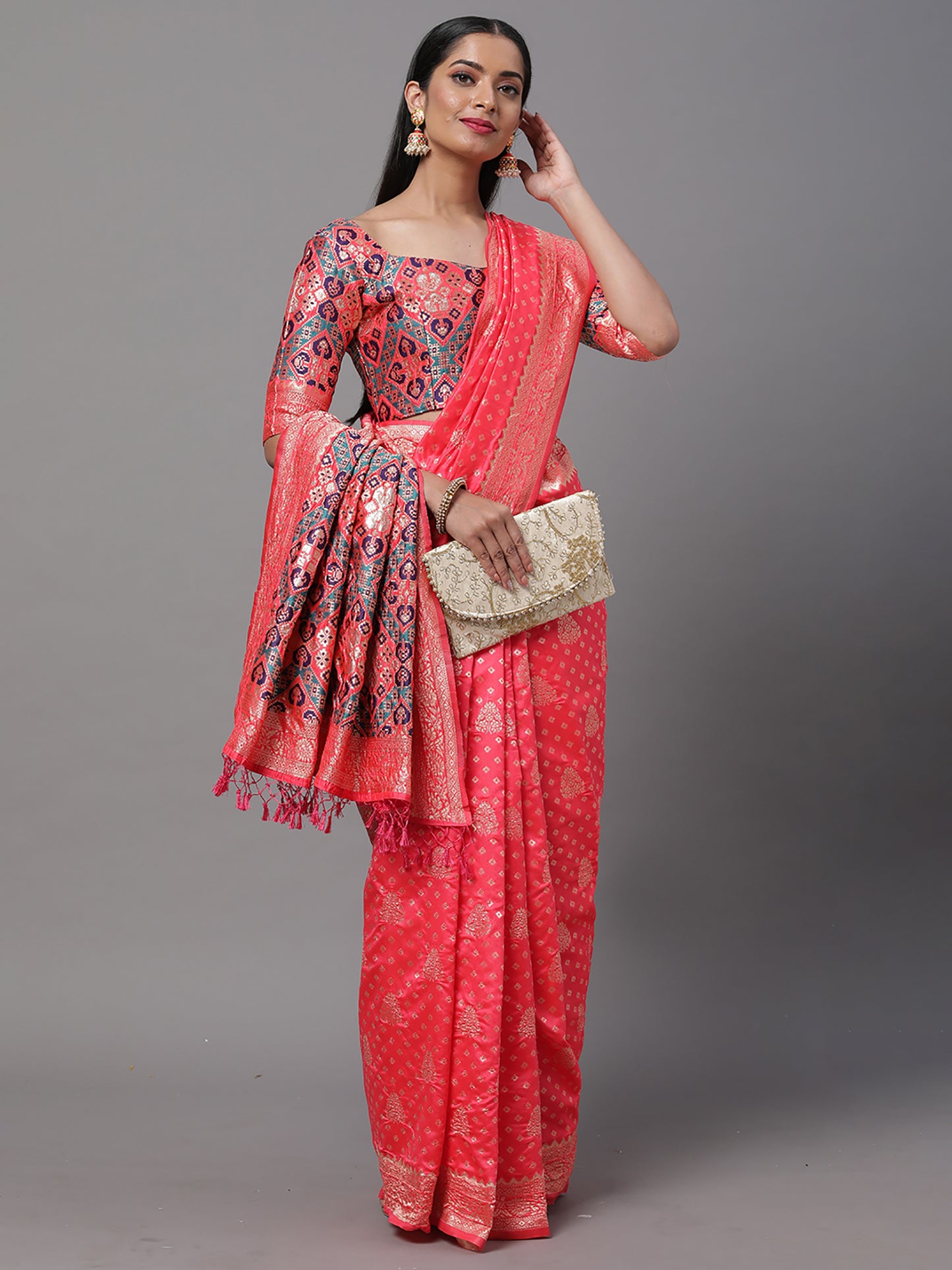 Women's Silk Blend Pink Woven Design Woven saree With Blouse Piece