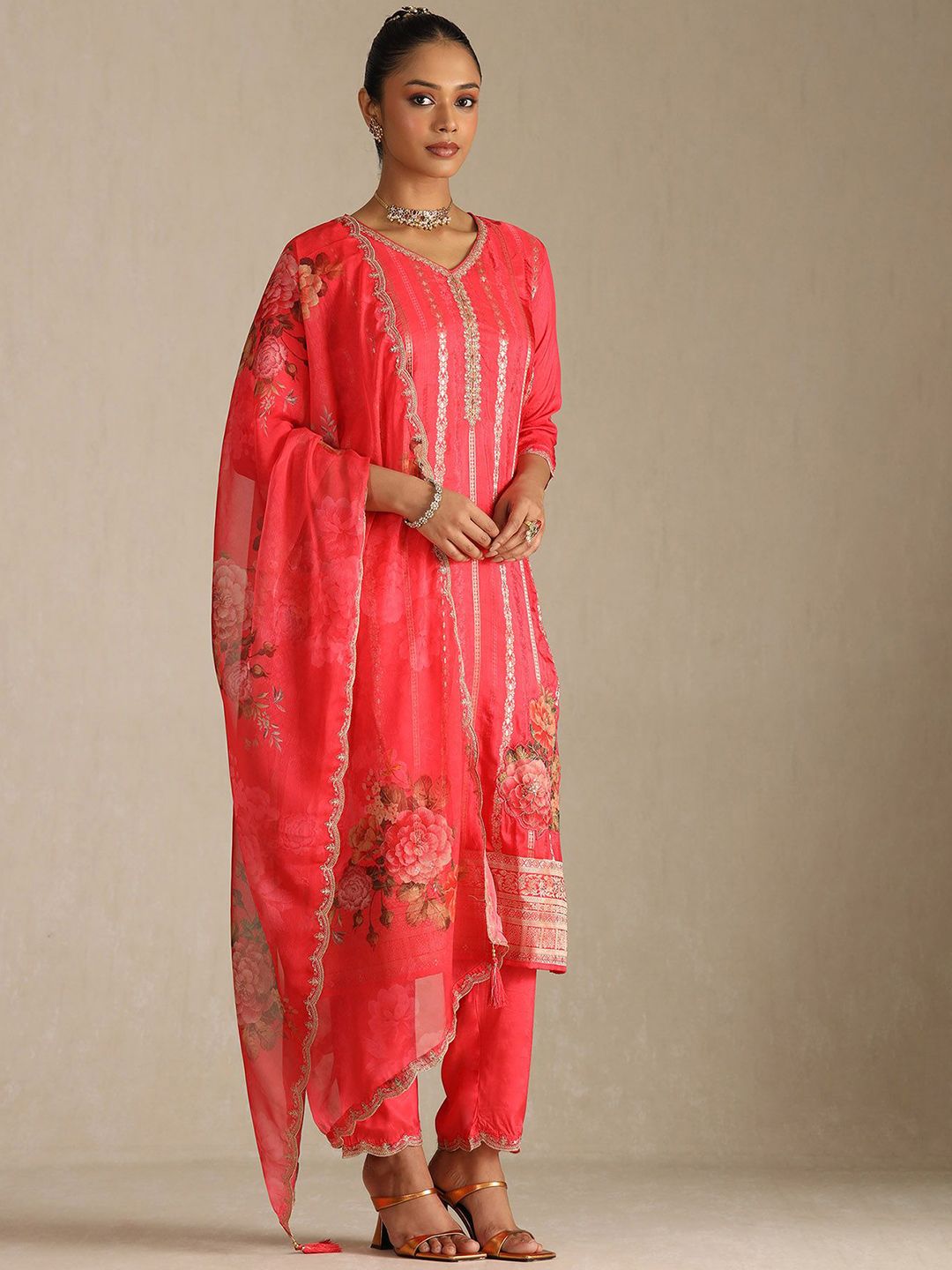 Dhiyona SO Women's Women Ethnic Motifs Woven Design Kurta with Trousers & Dupatta