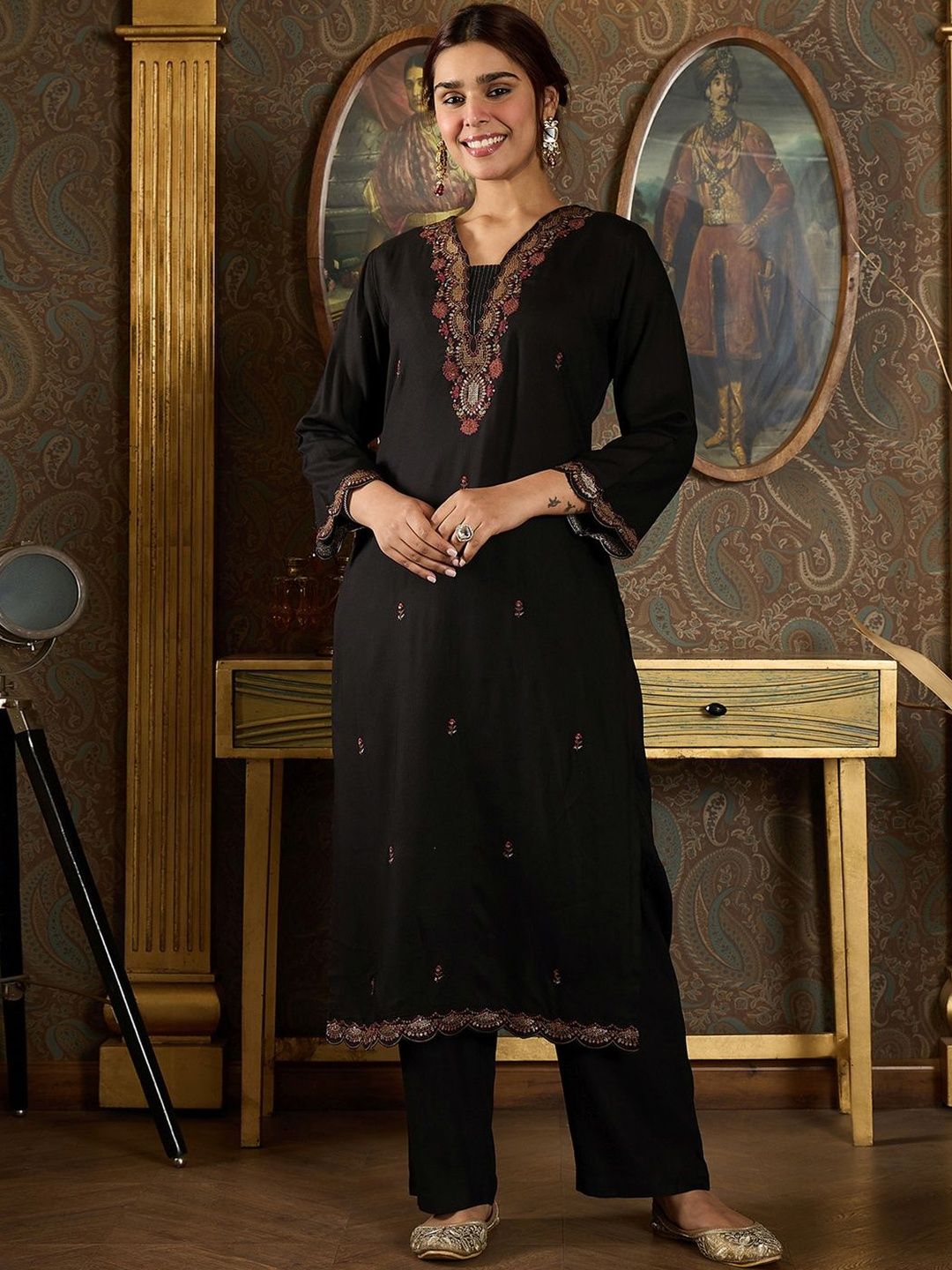 Women Ethnic Motifs Embroidered Regular Thread Work Kurta with Trousers & With Dupatta