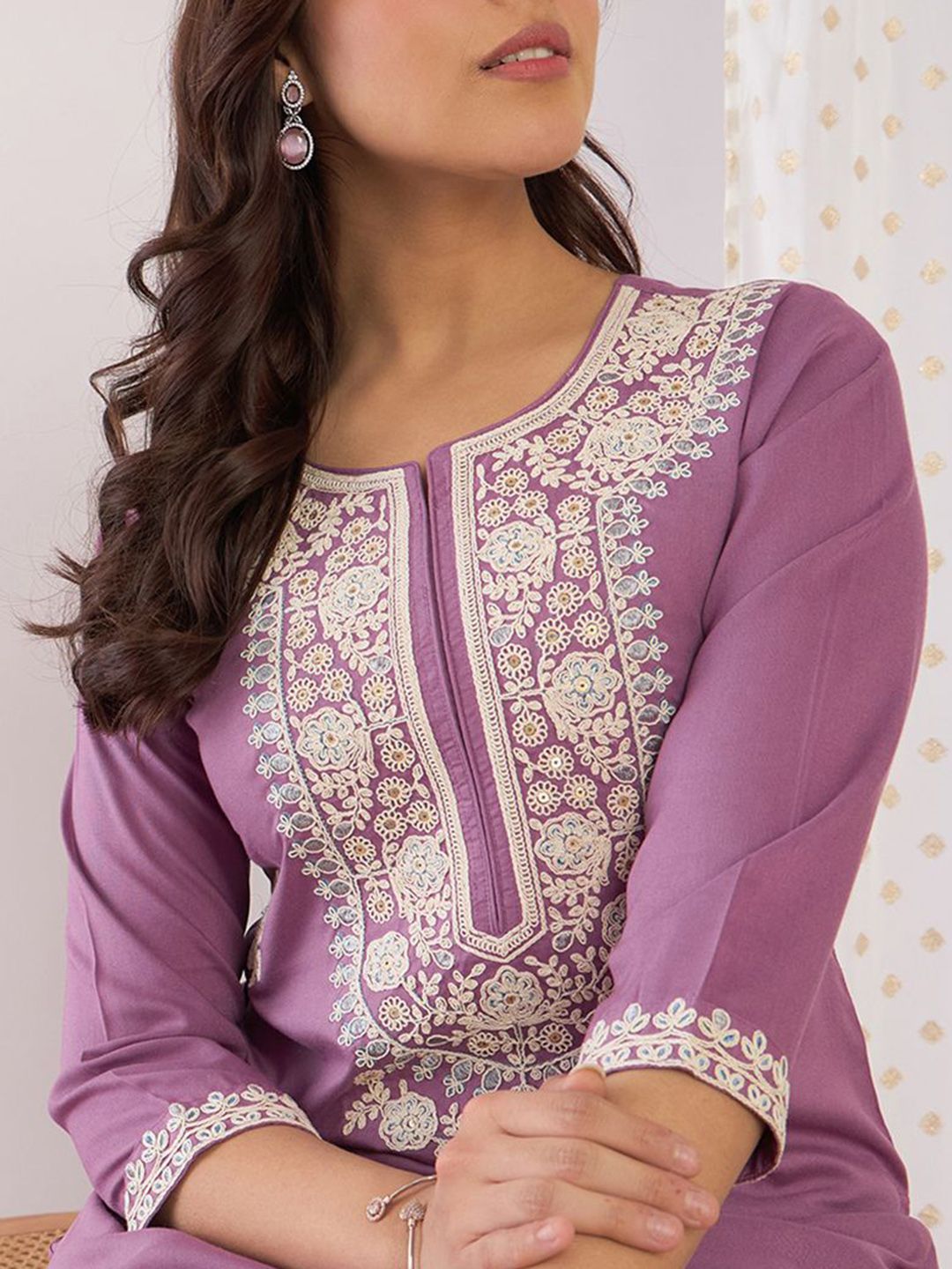 Floral Embroidered Thread Work Yoke Design Round Neck Straight Kurta With Trouser