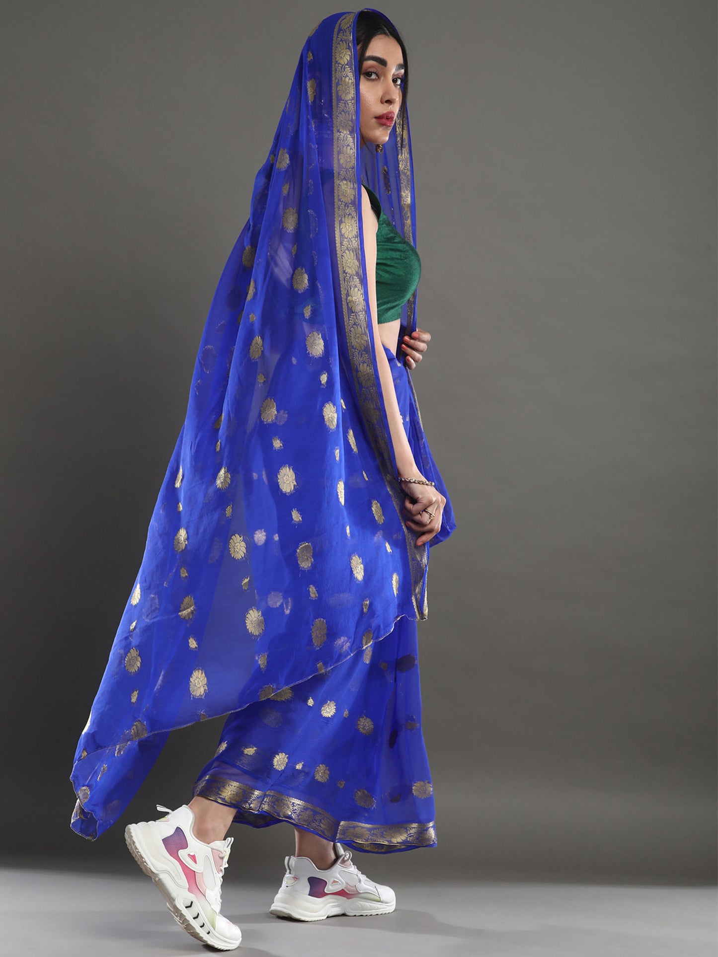 Women's Nylon Blue Solid Designer Saree With Blouse Piece