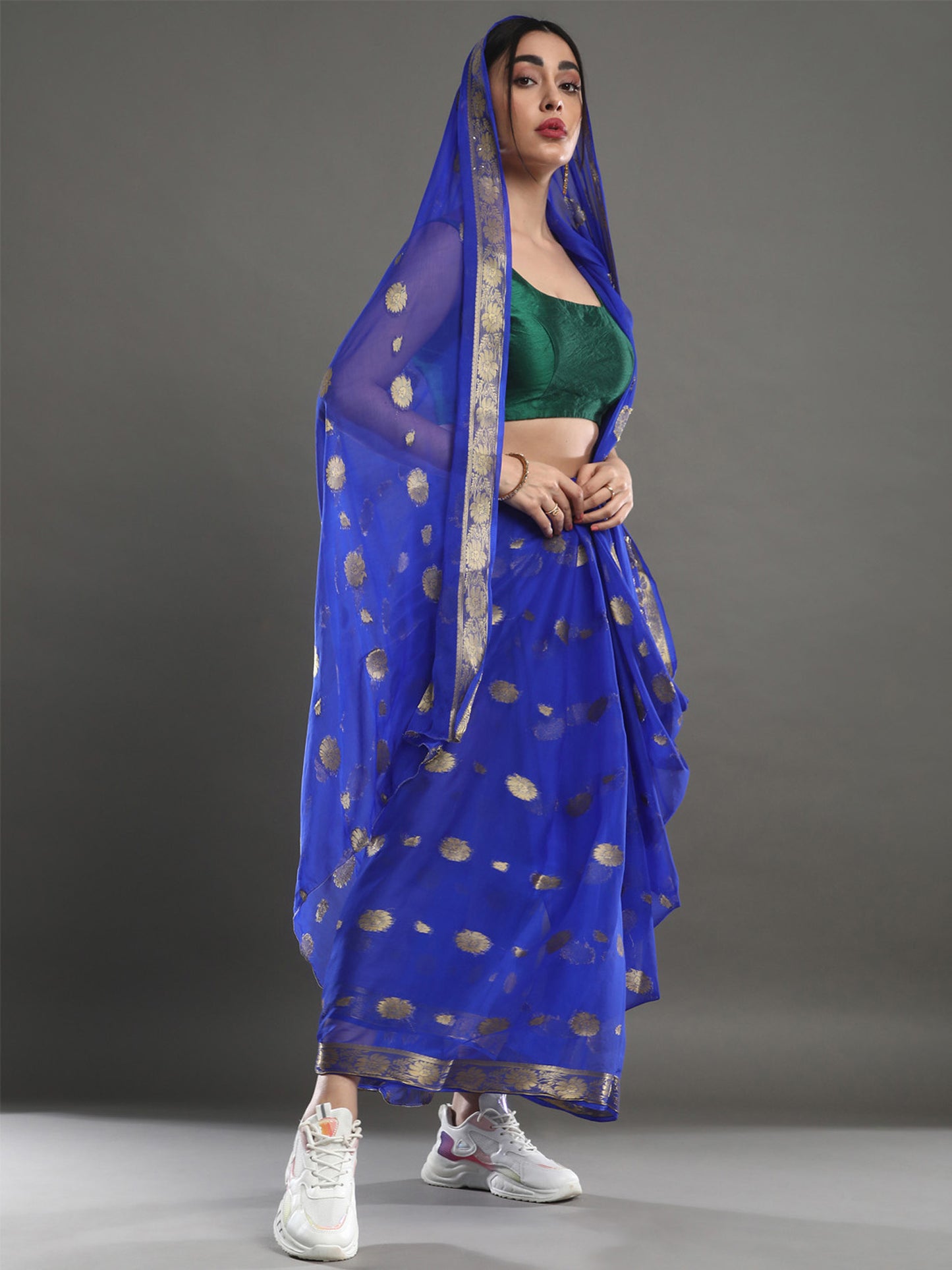 Women's Nylon Blue Solid Designer Saree With Blouse Piece