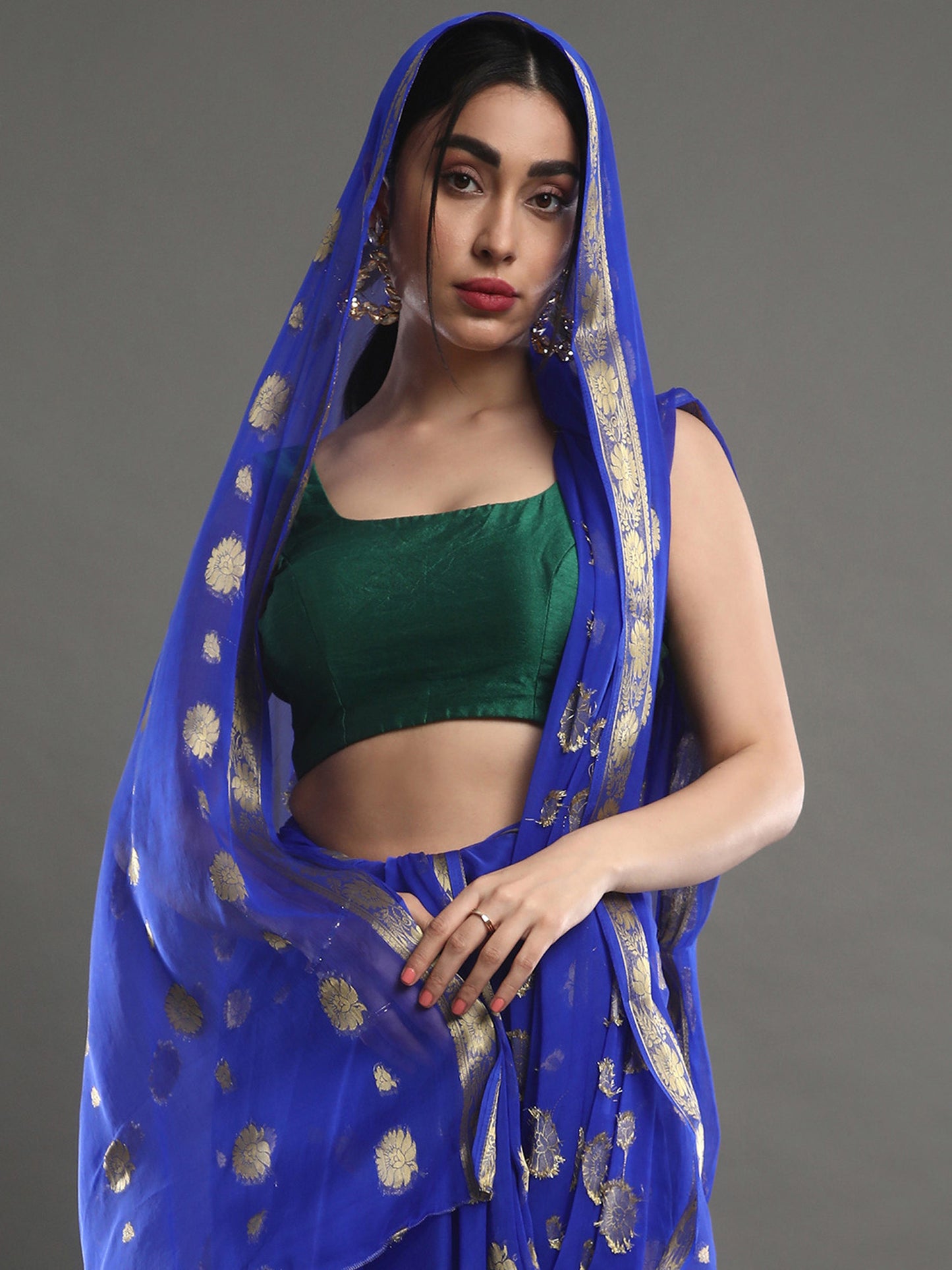 Women's Nylon Blue Solid Designer Saree With Blouse Piece