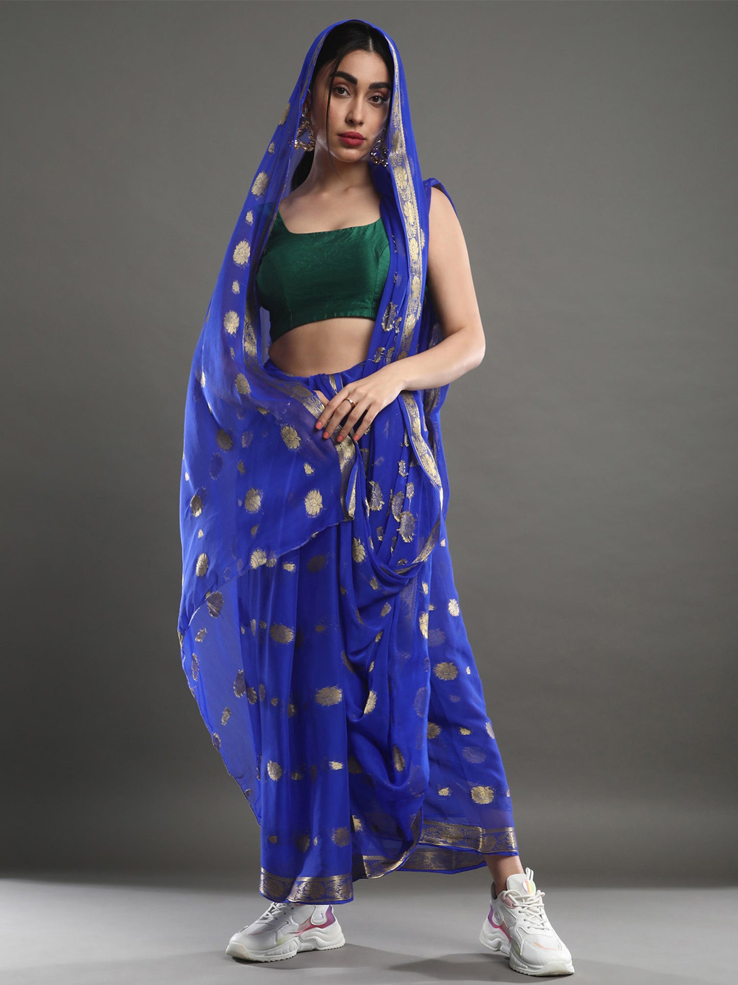 Women's Nylon Blue Solid Designer Saree With Blouse Piece