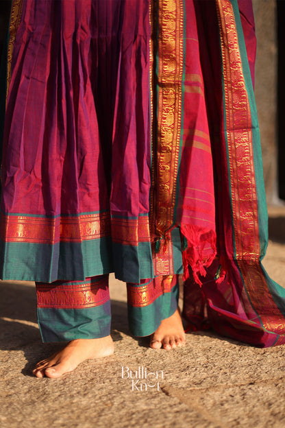 Dhiyona BN Narthaki Handloom Magenta V-neckline Suit Set