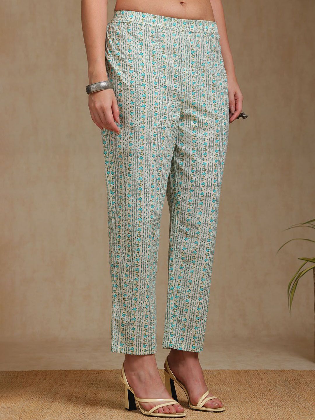 Dhiyona SO Women's Floral Self Design Panelled Thread Work A-Line Kurta With Trousers & Dupatta