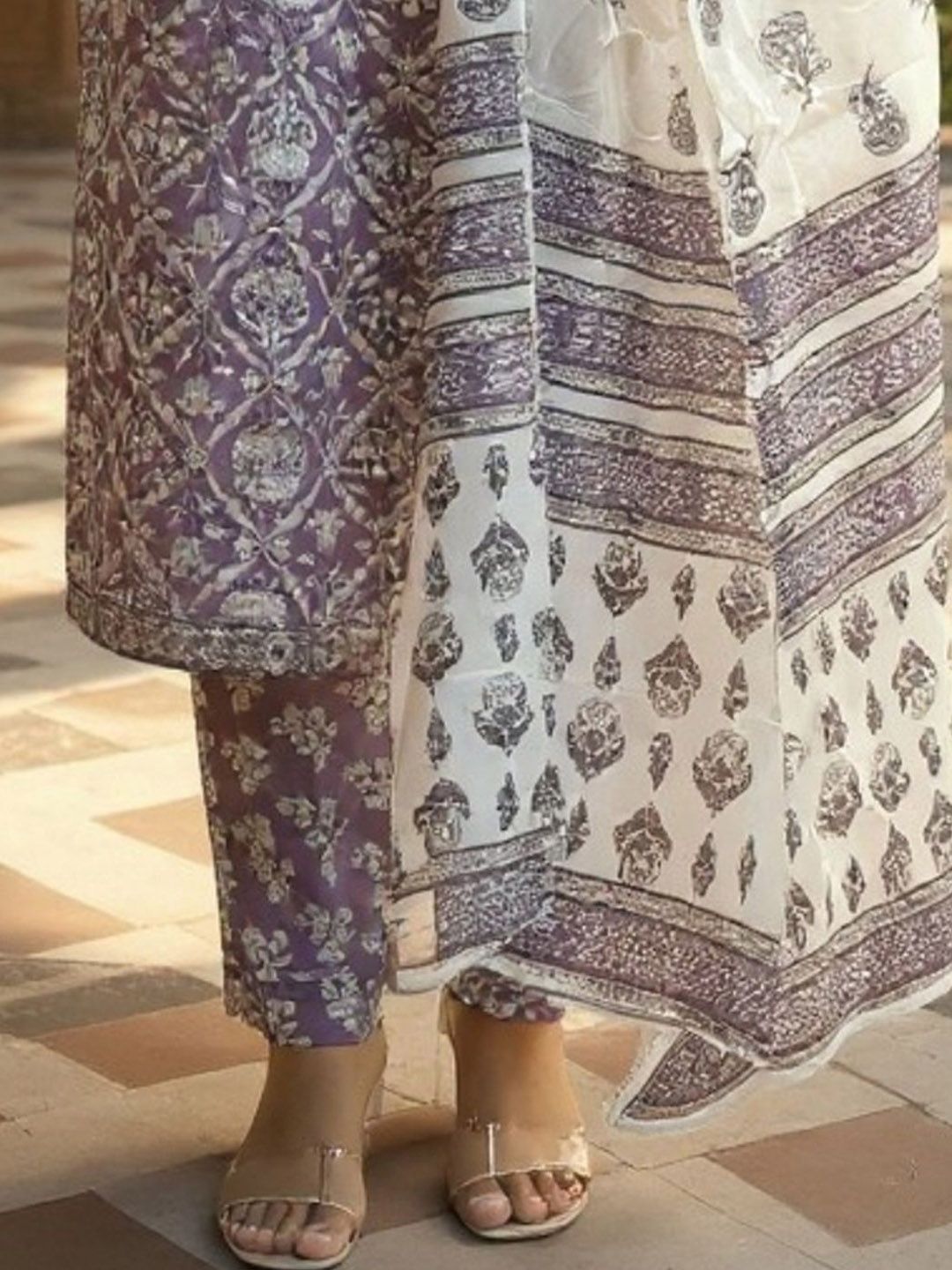 Women Ethnic Motifs Printed Cotton Kurta with Trousers & Dupatta