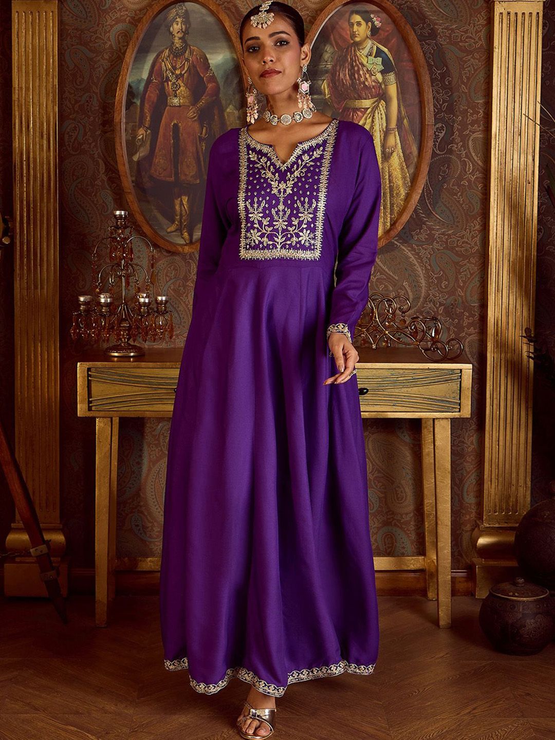 Dhiyona IE Ethnic Motifs Embroidered Sequinned Kurta with Trousers & Dupatta