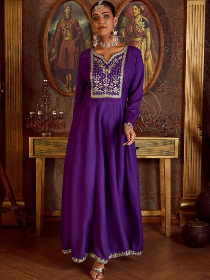 Dhiyona IE Ethnic Motifs Embroidered Sequinned Kurta with Trousers & Dupatta