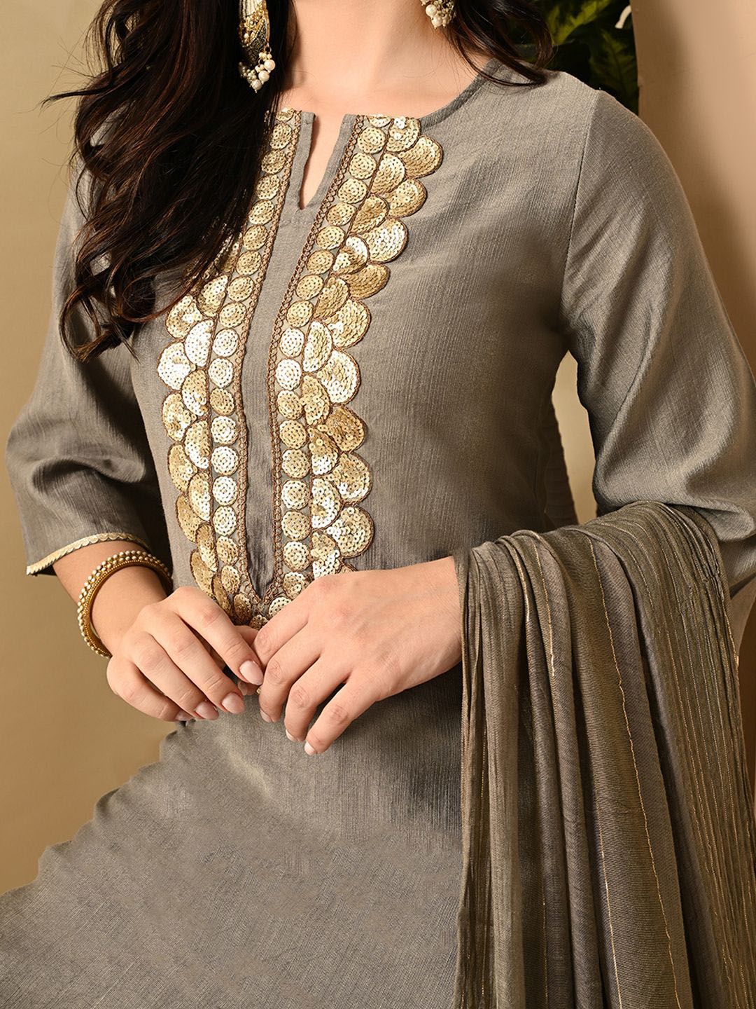 Dhiyona SN Women's Embroidered Keyhole Neck Bell Sleeves Kurta & Palazzos Set with dupatta