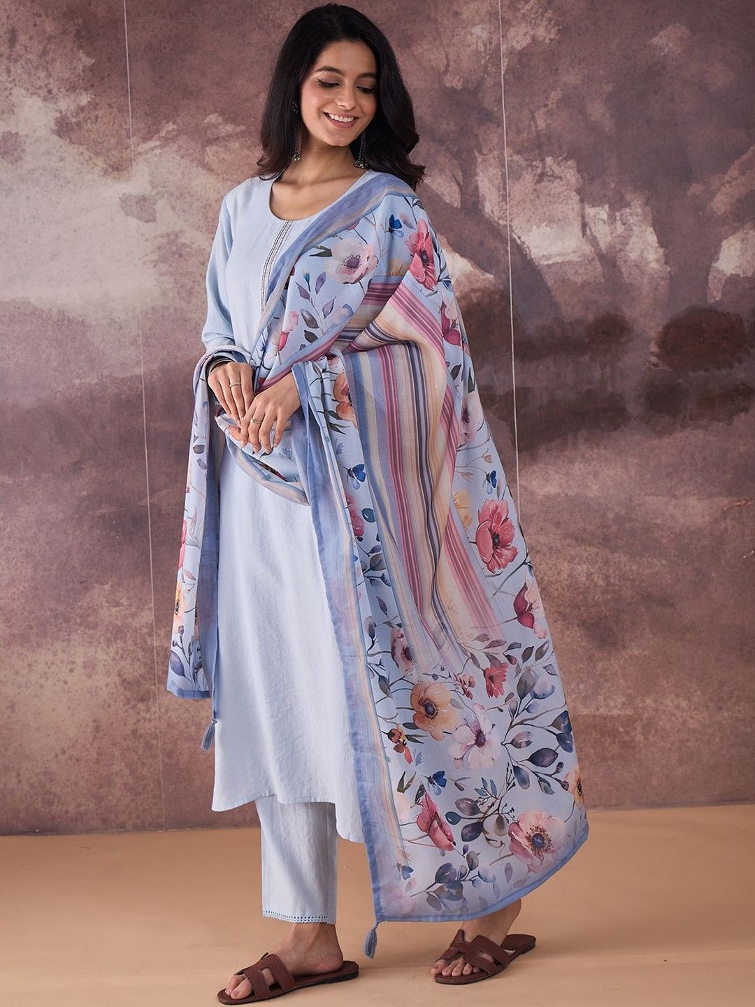 Self Design Regular Thread Work Kurta With Trousers & Dupatta