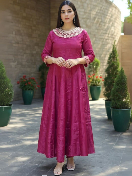 Women Ethnic Motifs Embroidered Anarkali Kurta with Trousers