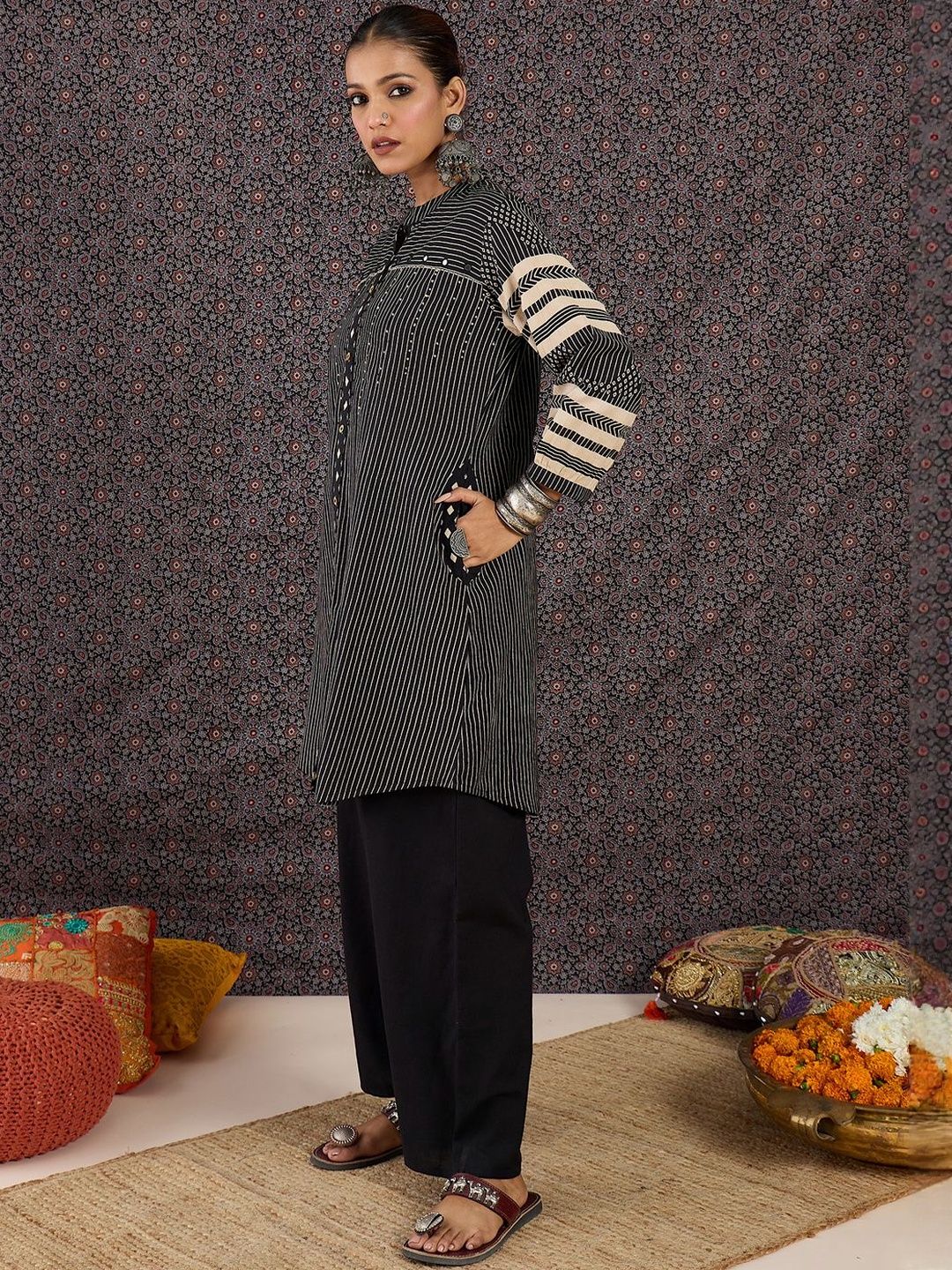 Women Printed Regular Pure Cotton Kurta with Trousers