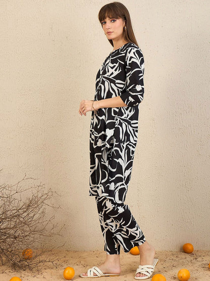 Dhiyona IE Women Floral Printed Regular Pure Cotton Kurta with Trousers