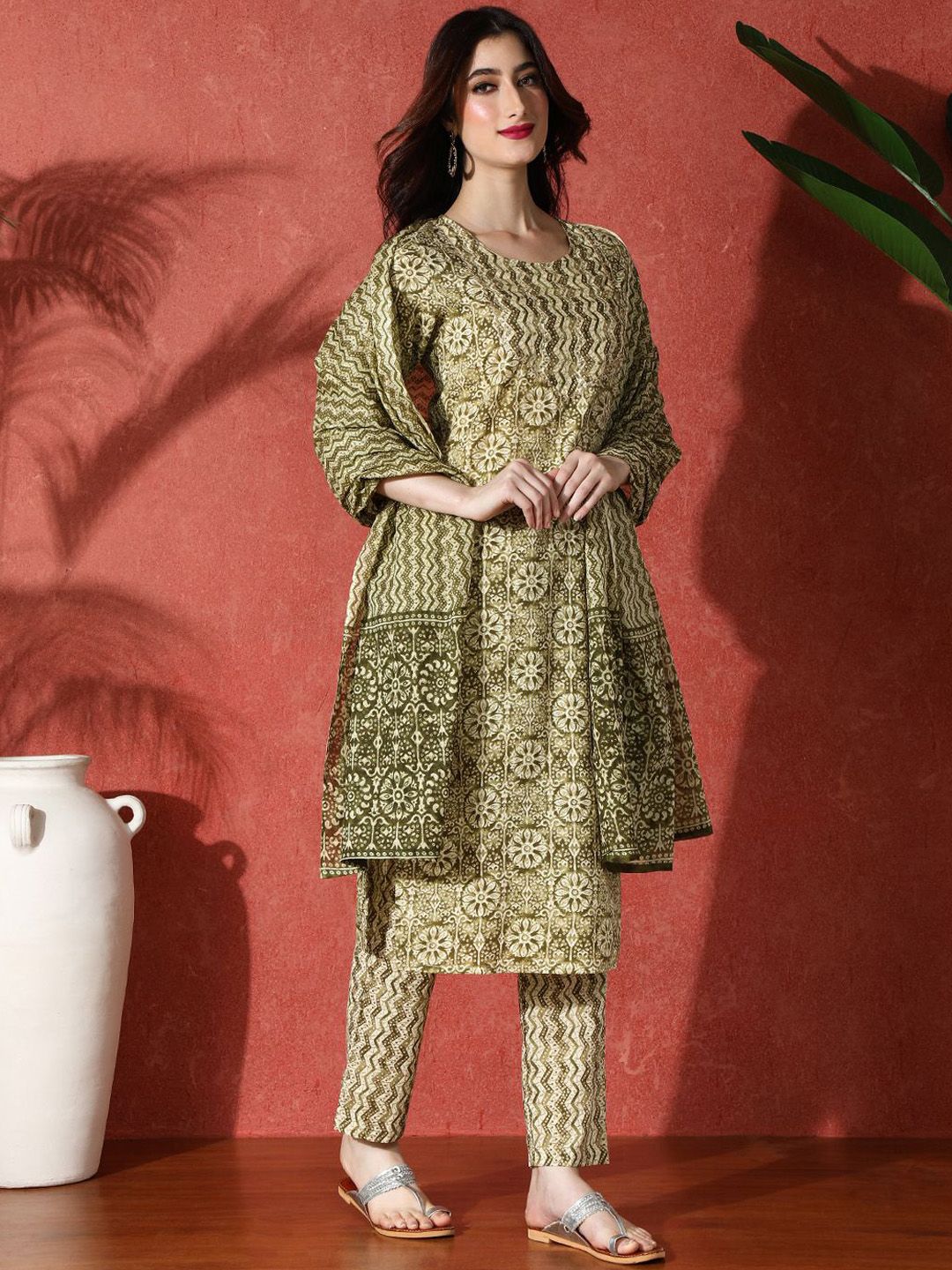 Dhiyona SN Women's Printed Pure Cotton Kurta & Trouser With Dupatta