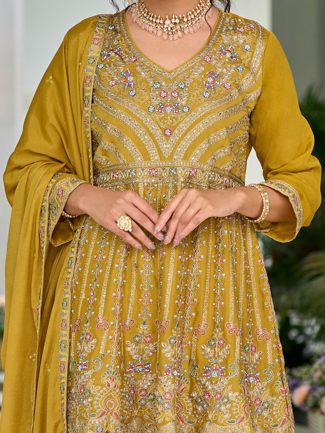 Dhiyona IE Ethnic Motifs Embroidered V-Neck Sequinned Anarkali Kurti with Palazzos & Dupatta