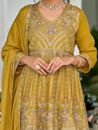 Dhiyona IE Ethnic Motifs Embroidered V-Neck Sequinned Anarkali Kurti with Palazzos & Dupatta