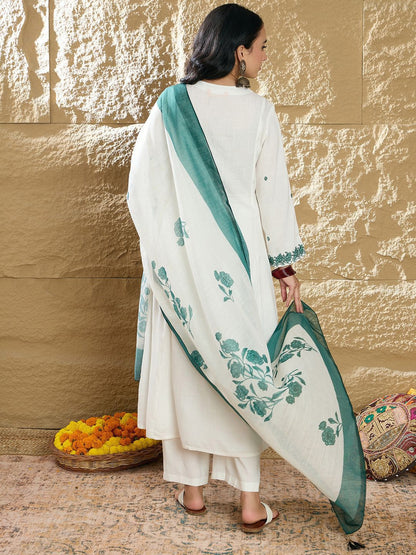 Dhiyona IE Women Floral Embroidered Thread Work Pure Cotton Kurta with Trousers & Dupatta