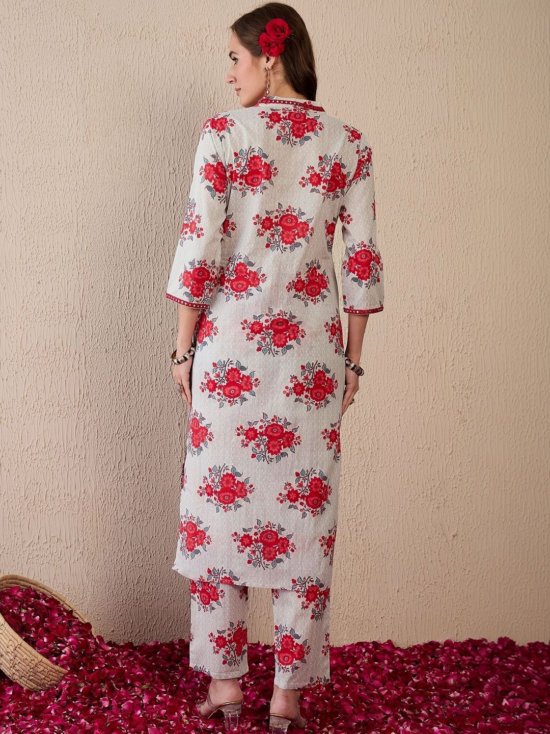 Women Floral Printed Regular Mirror Work Pure Cotton Kurta with Trousers