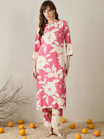 Dhiyona IE Floral Printed Round Neck Tunic With Trousers