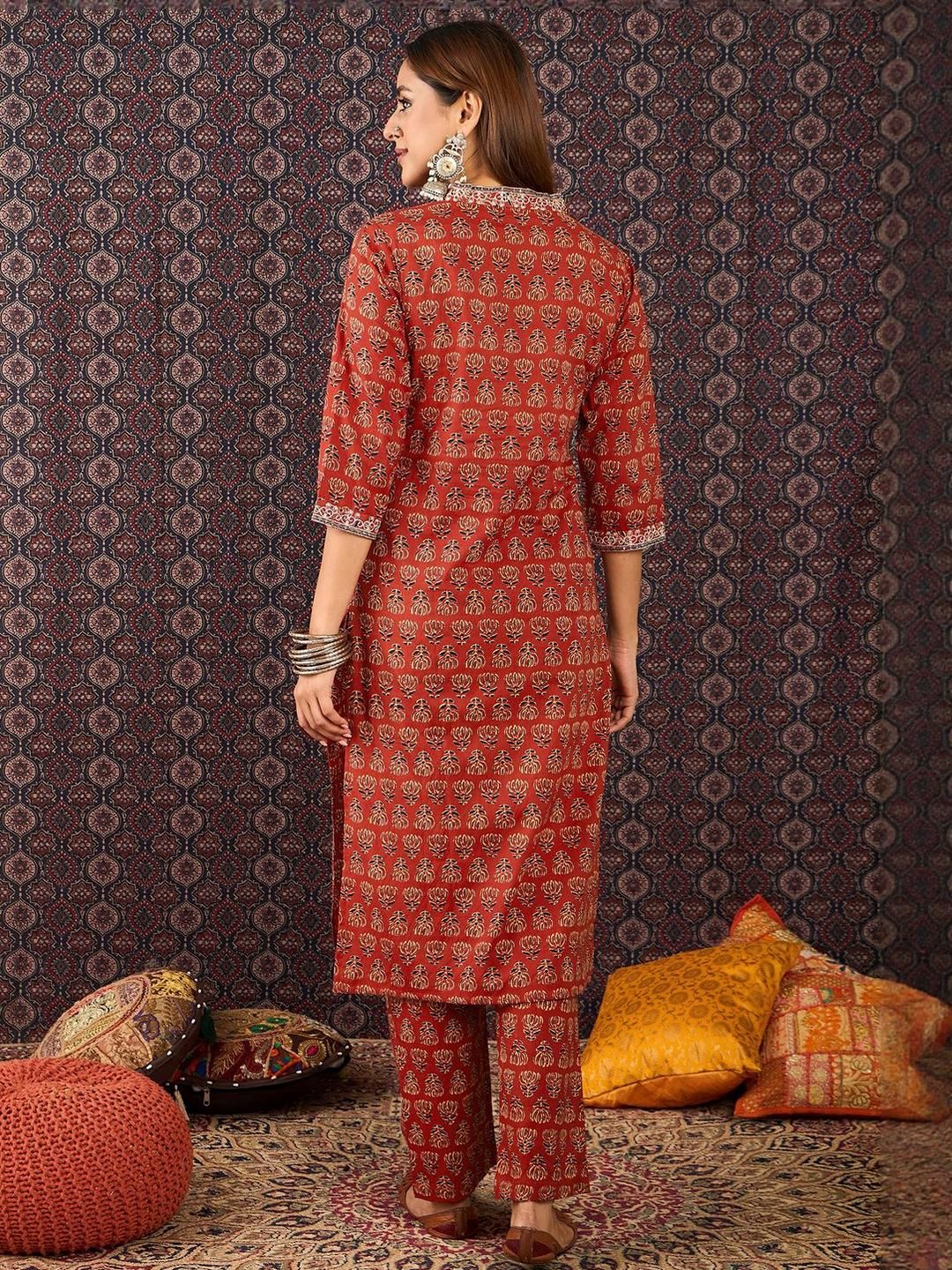 Dhiyona IE Floral Printed V-Neck Pure Cotton Tunic With Trousers