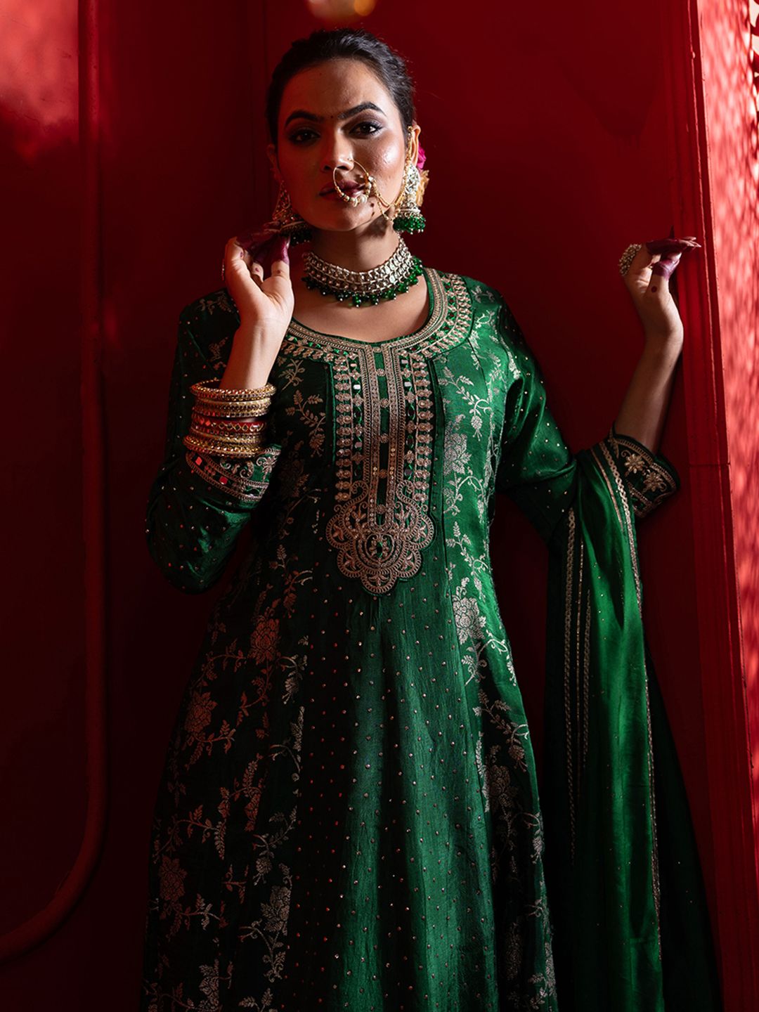 Dhiyona CH Women Ethnic Motifs Embroidered Pleated Kurta with Trousers & Dupatta