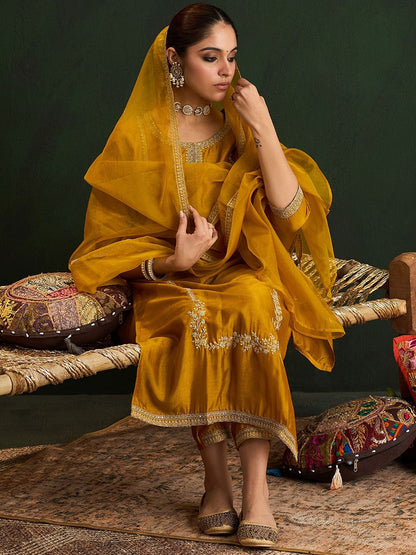 Dhiyona IE Women Embroidered Regular Sequinned Kurta with Trousers & With Dupatta