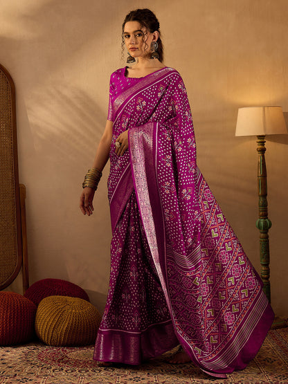 Women's Silk Blend Magenta Printed Designer Saree With Blouse Piece