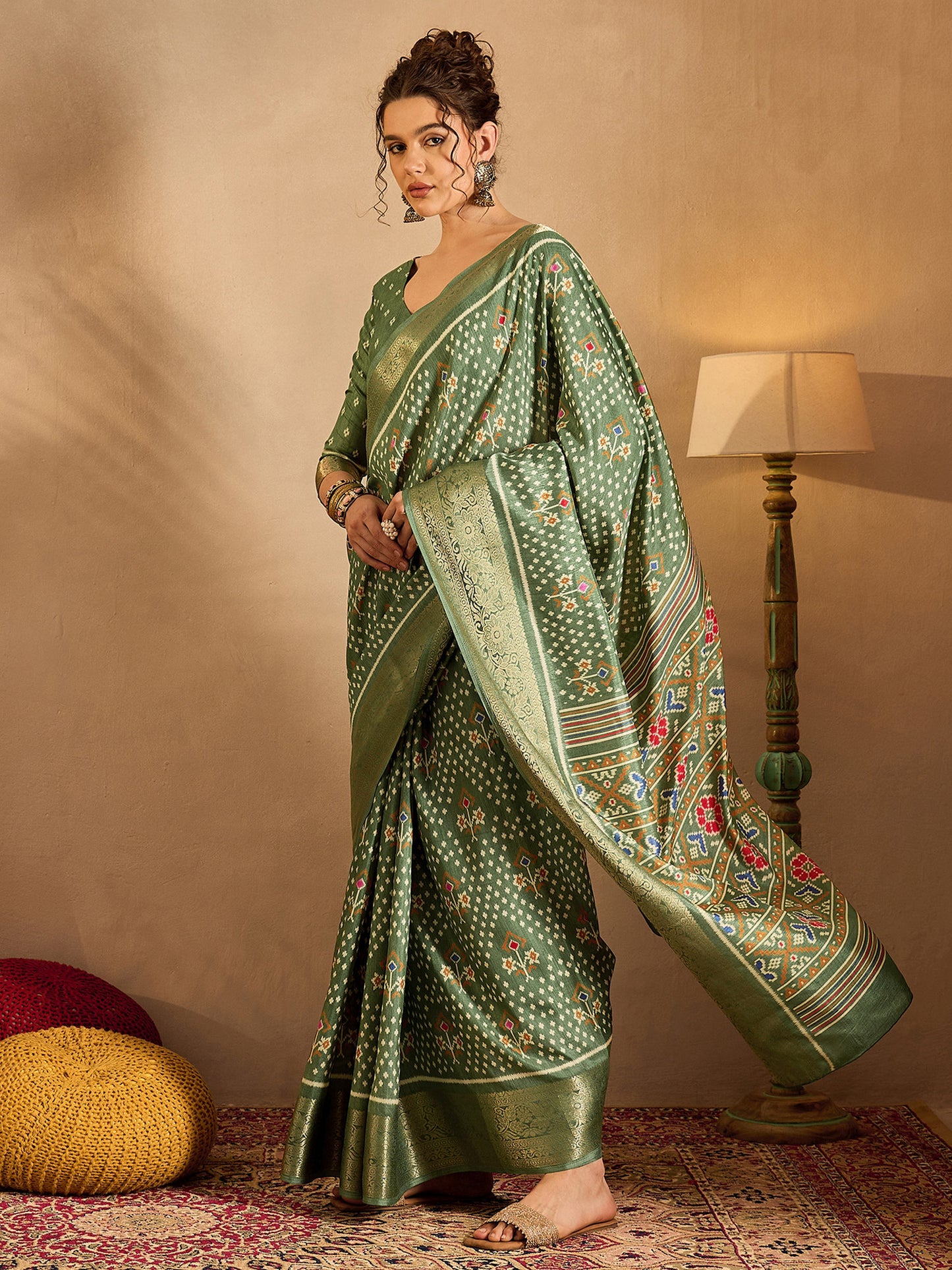 Women's Silk Blend Sea Green Printed Designer Saree With Blouse Piece