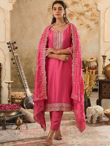 Women Woven Design Embroidered Kurta with Trousers & Dupatta