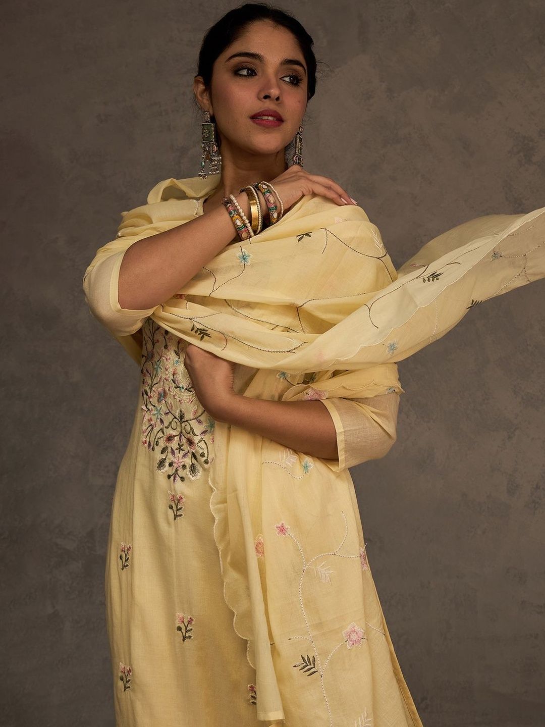 Women Floral Embroidered Pure Cotton Kurta with Trousers & Dupatta