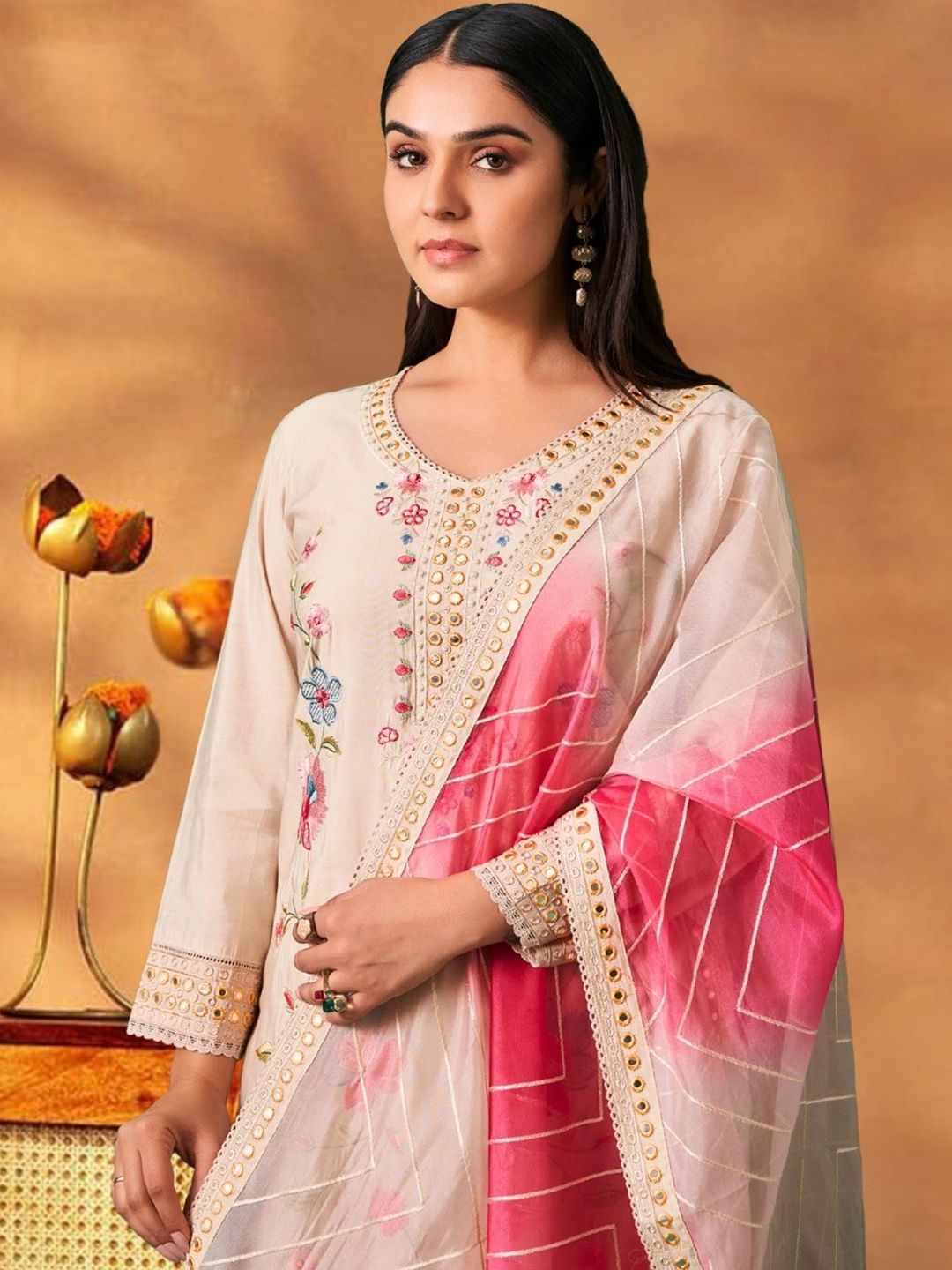 Dhiyona IE Women Floral Embroidered Regular Mirror Work Kurta with Trousers & With Dupatta