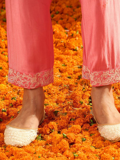 Floral Yoke Design Straight Sequinned Liva Kurta with Trousers & Dupatta