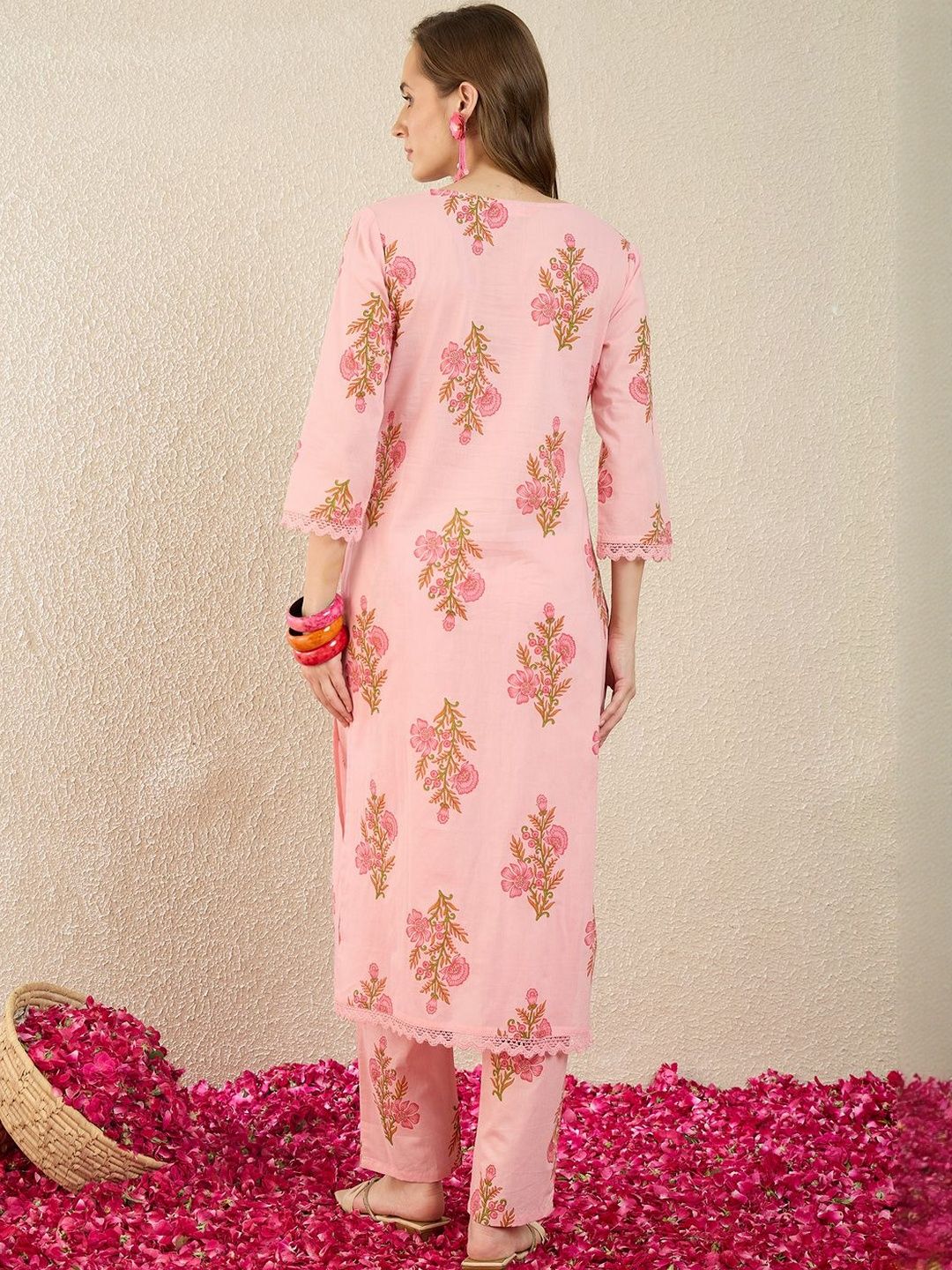 Dhiyona IE Printed Round Neck Three-Quarter Sleeves Pure Cotton Top With Trousers