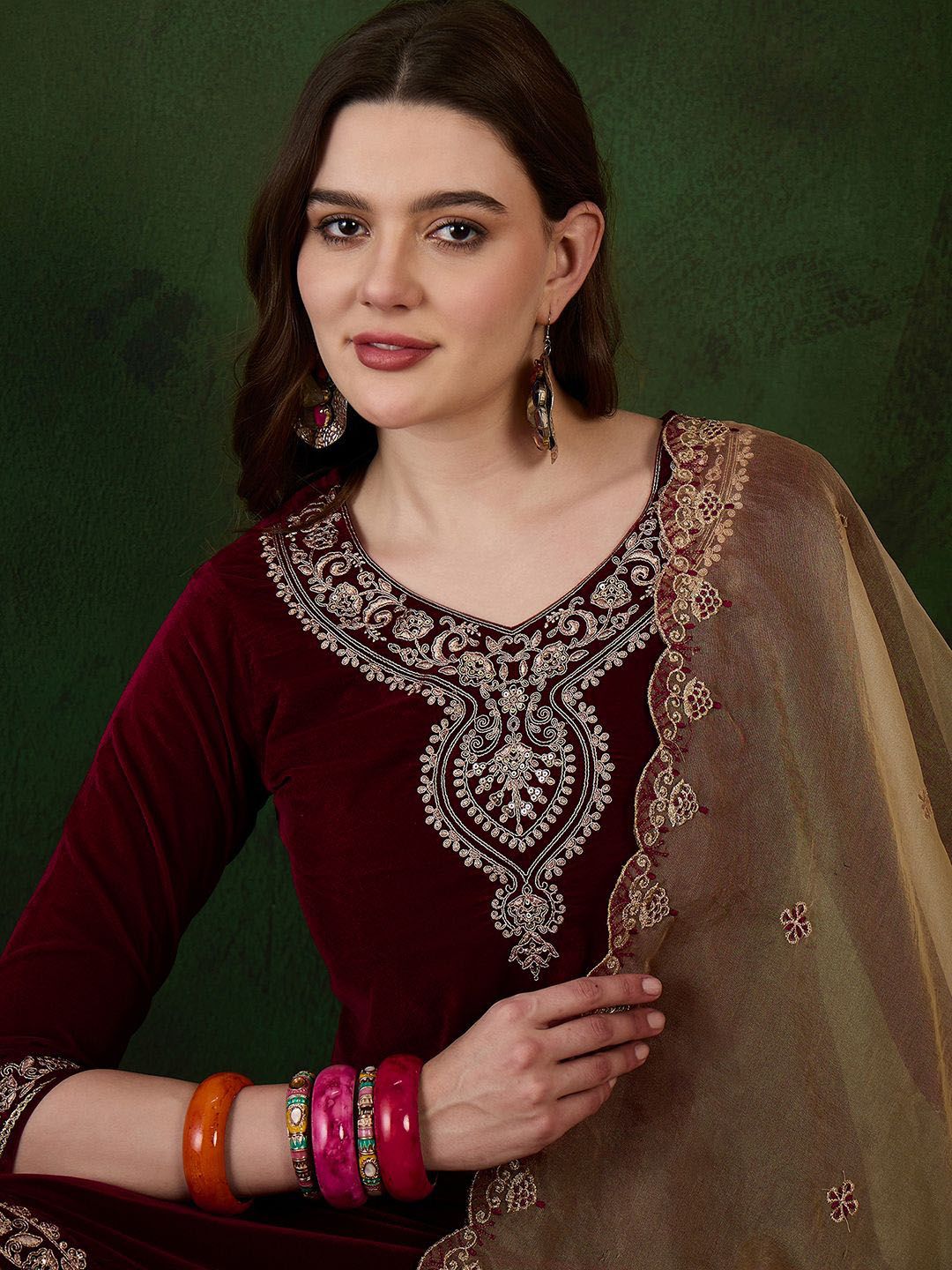 Dhiyona SN Women's Zari Sequence Embroidered Straight Velvet Kurta Trousers With Dupatta