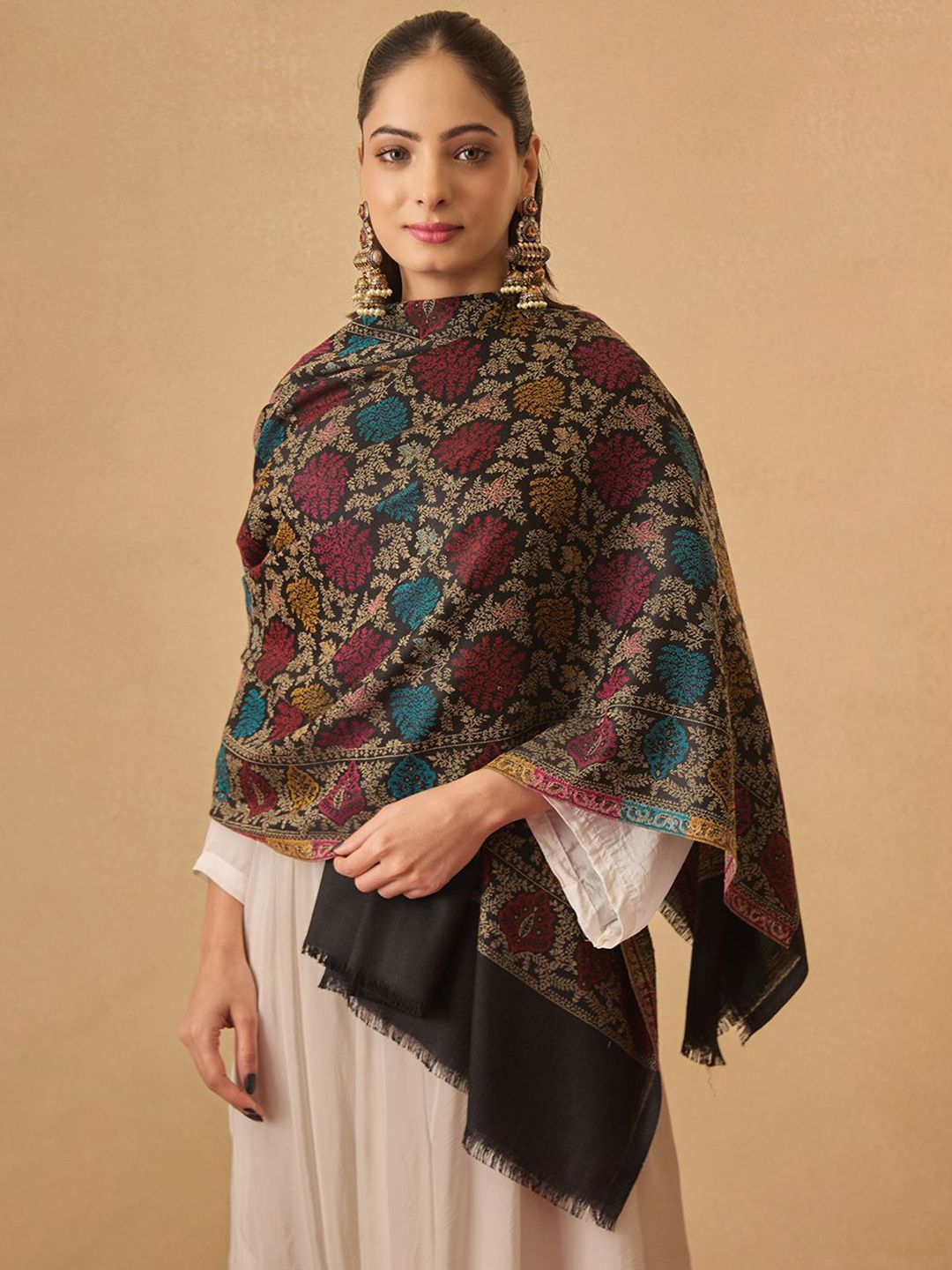 Dhiyona PA Women Floral Woven Design Shawl