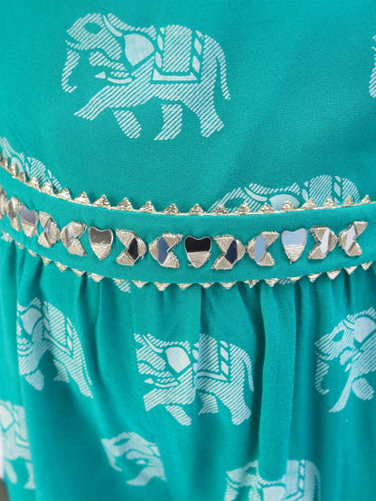 Trunk Tales Girls Green Jumper with Flared Bottom