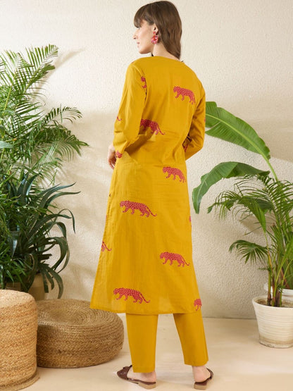Women Animal Printed Tiered Thread Work Pure Cotton Kurta with Trousers