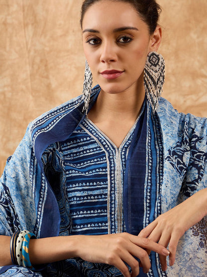 Ethnic Motifs Printed Straight Gotta Patti Kurta with Trousers & Dupatta