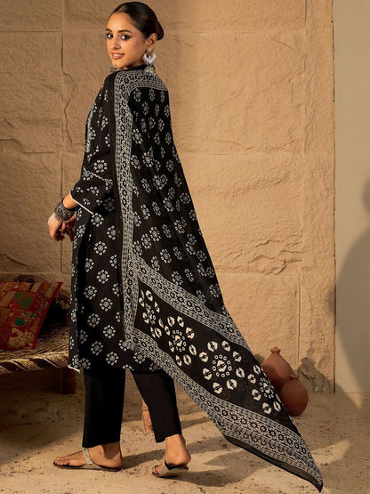 Ethnic Motifs Printed Kurta With Trouser & With Dupatta