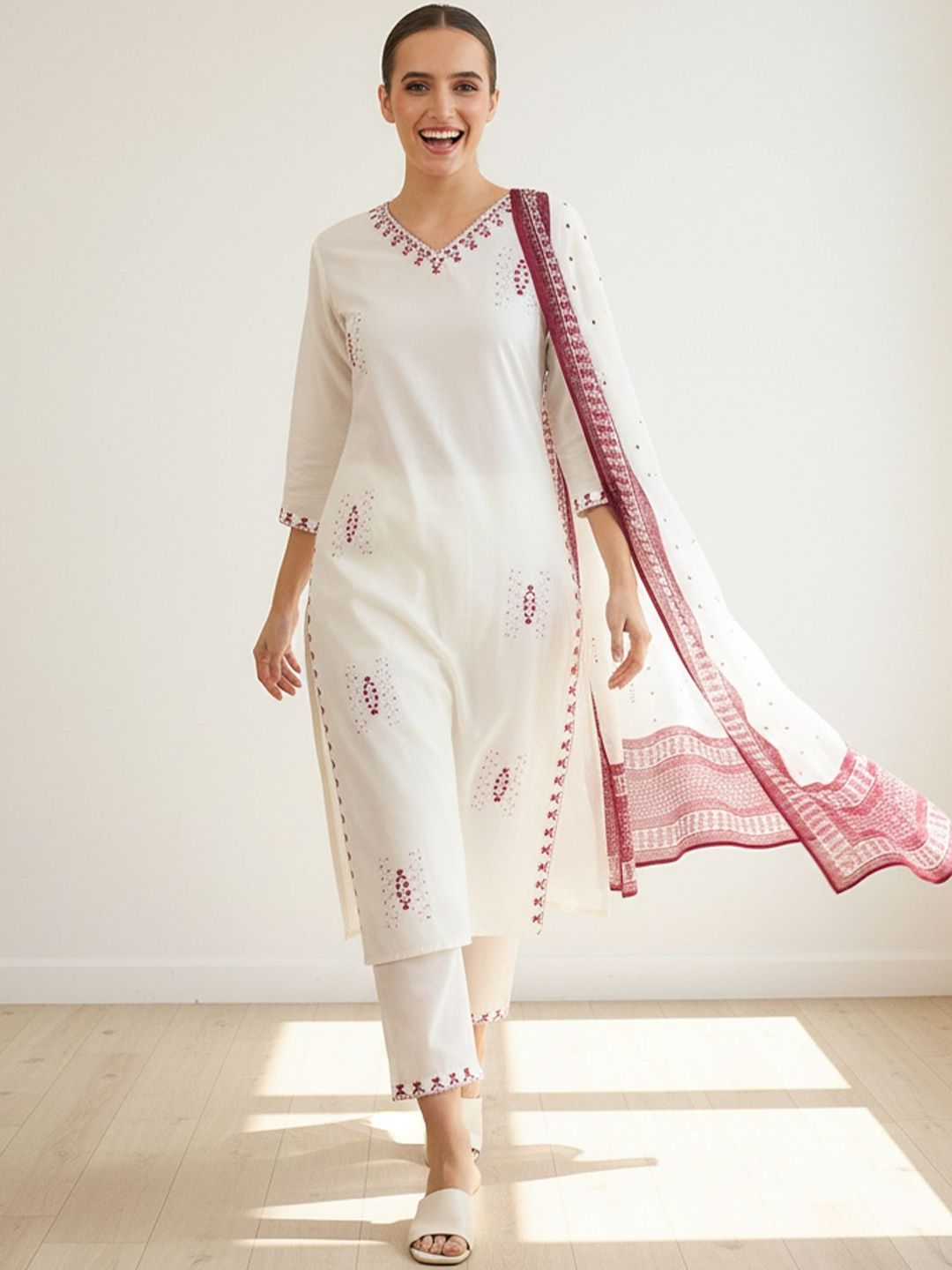 Embroidered V-Neck Thread Work Pure Cotton Straight Kurta With Trousers & Dupatta