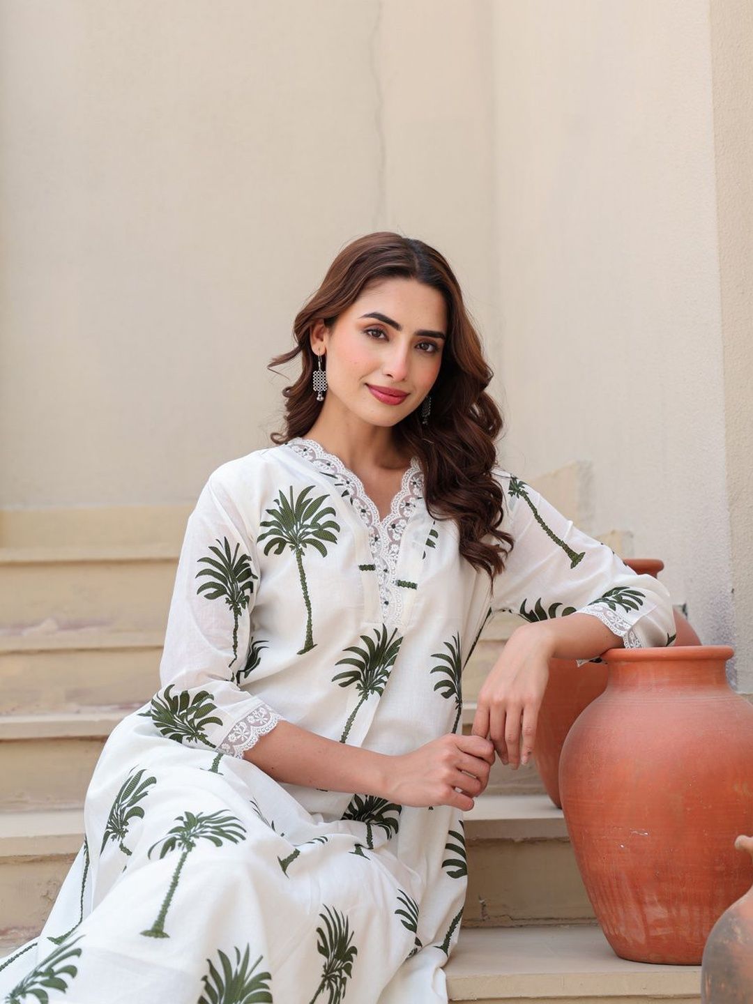 Women Ethnic Motifs Printed Regular Thread Work Pure Cotton Kurta with Trousers