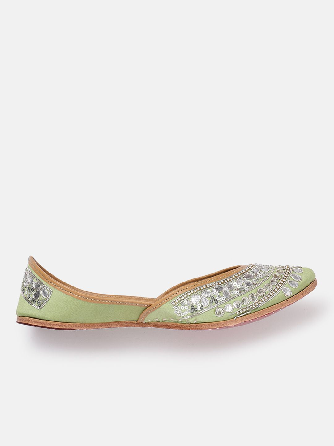 Dhiyona HOP Women Ethnic Embellished Mojaris