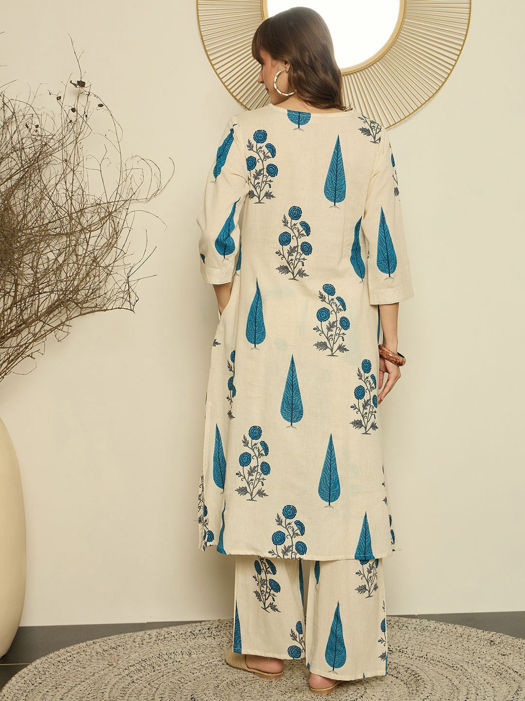 Women Floral Printed A-Line Kurta with Palazzo
